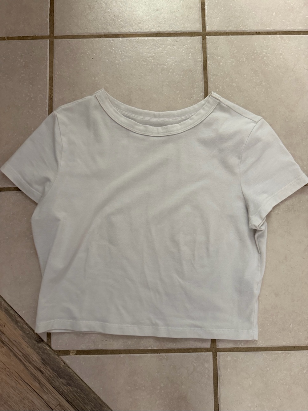 wild fable White Short Sleeve Crop Top
